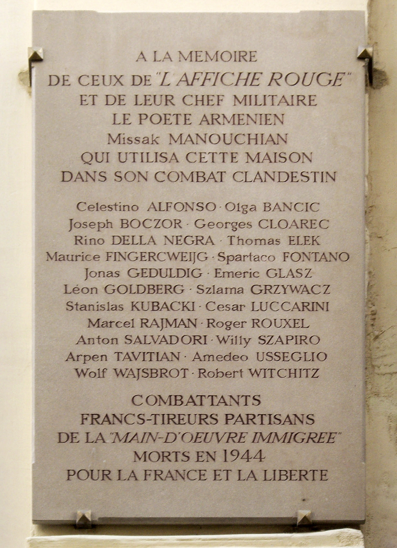 Plaque Affiche rouge 19 rue au Maire Paris 3 MRJ MOI